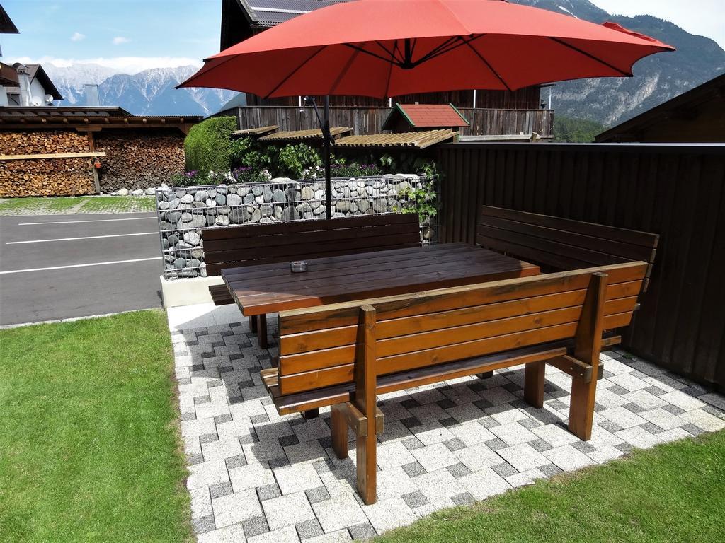 Pension Schoepf Arzl im Pitztal Exterior photo